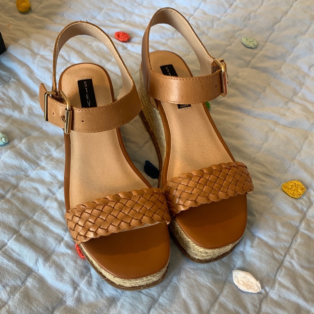 Steve by Steve Madden espadrilles NEW 9